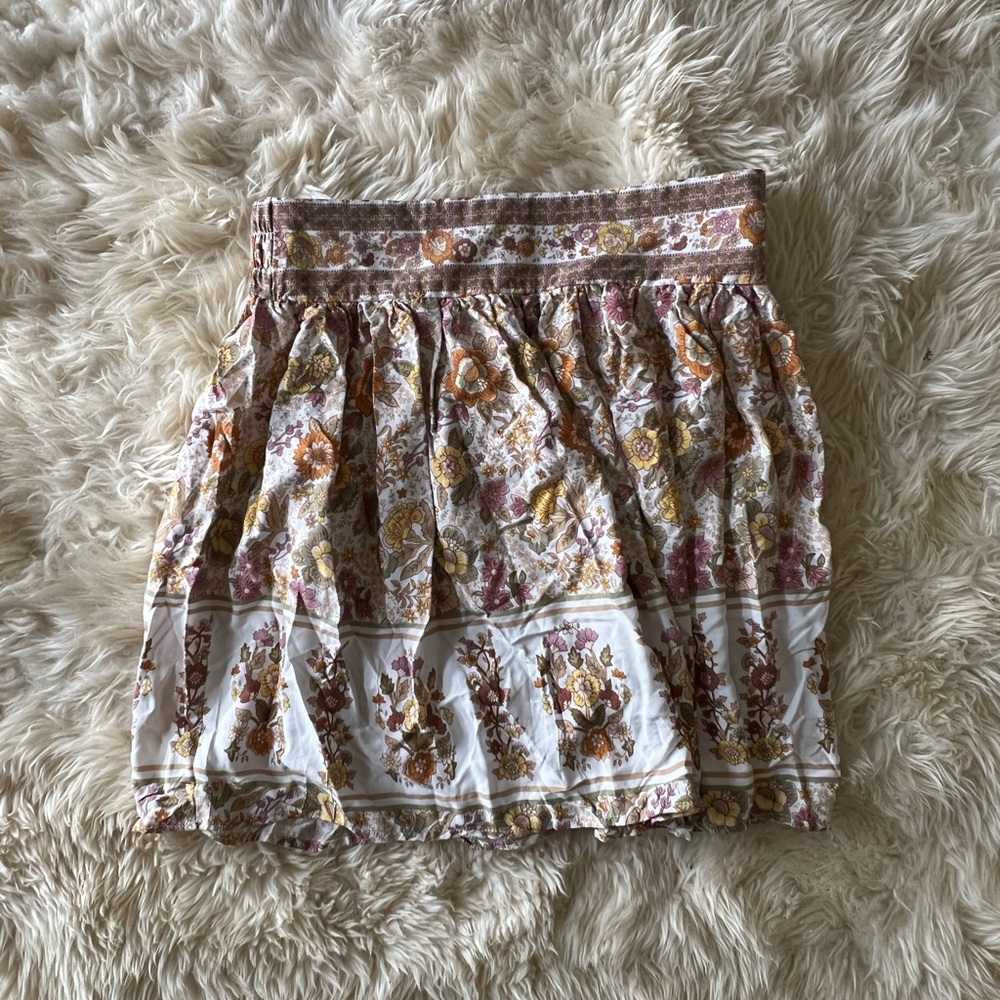 Cupcakes and Cashmere skirt